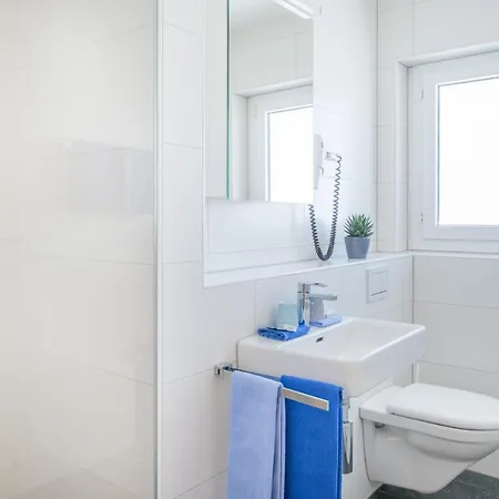 Ξενοδοχείο Kruezli - Dapi 1914 3*