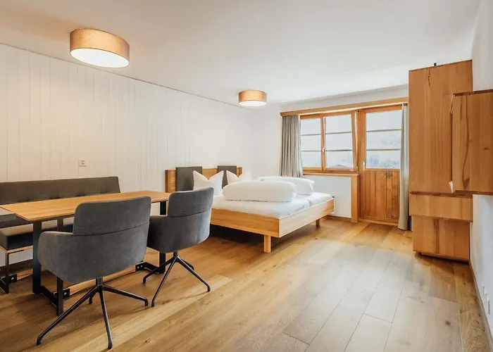 Kruezli - Dapi 1914 Hotel Sedrun