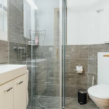 Kruezli - Dapi 1914 Hotell